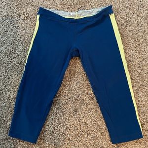 Lululemon crop pants